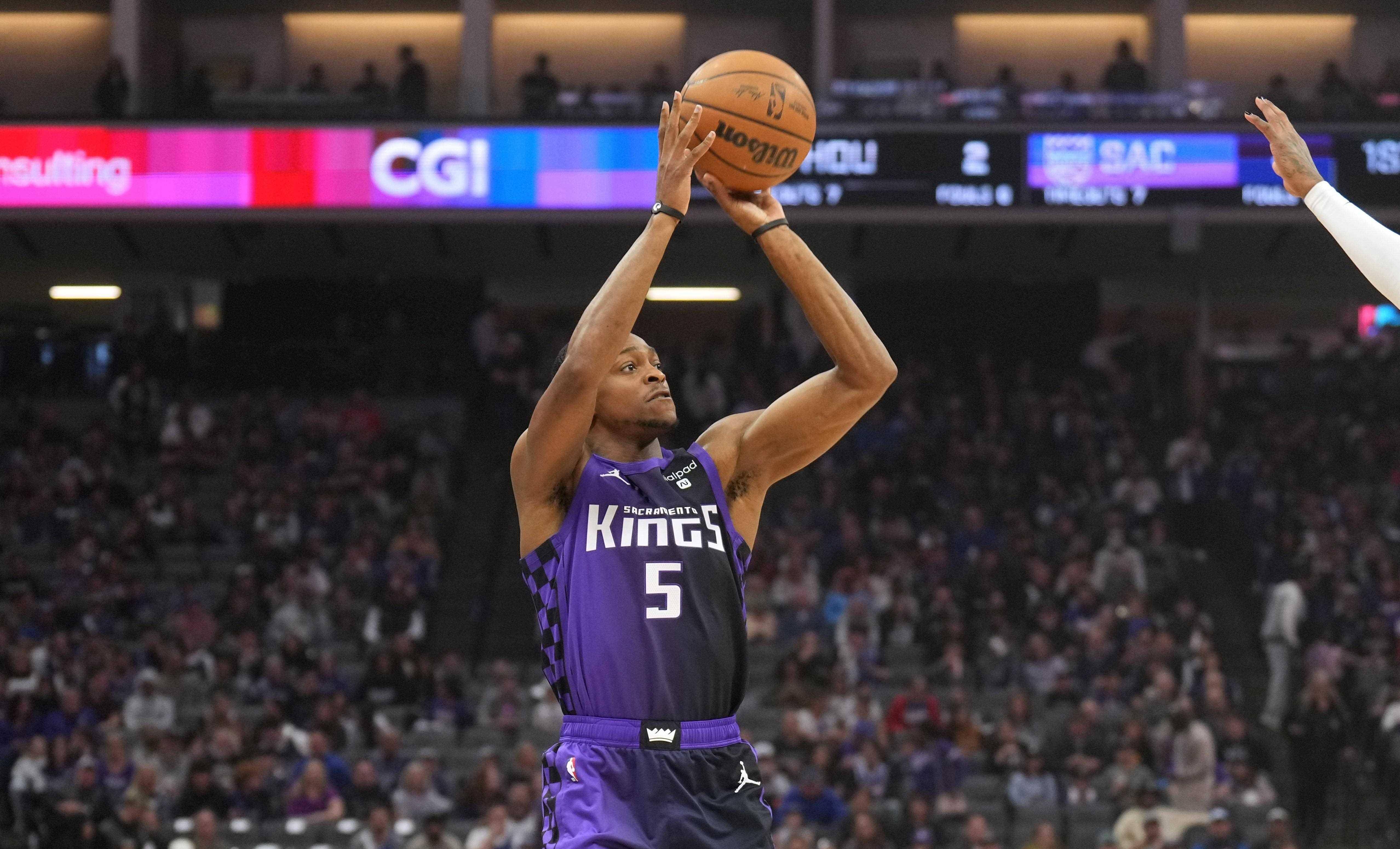 IM体育官网入口-关于勇士B队轻取湖人B队，萨博尼斯爆发神勇的信息