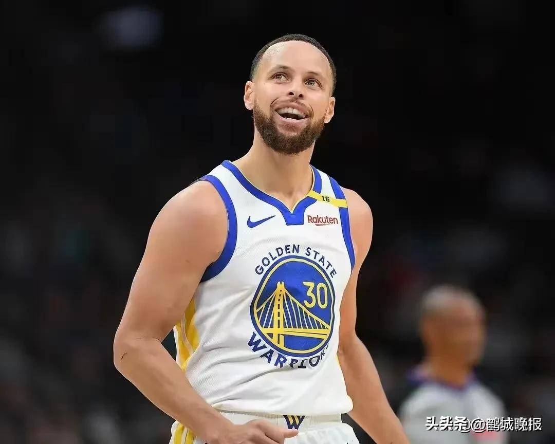 IM体育官网入口-勇士再胜快船,库里发挥出色