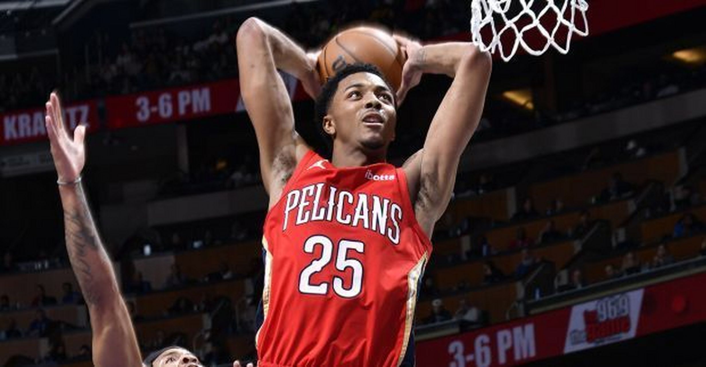 IM体育官网-鹈鹕球星砍下双打破个人纪录的简单介绍