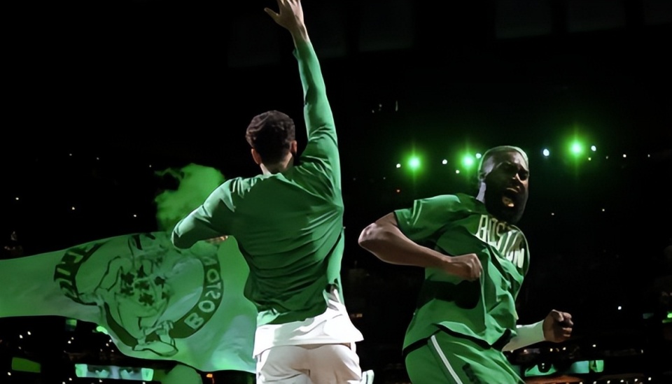 IM体育注册链接-关于雄鹿碾压国王，郭艾伦状态火热的信息