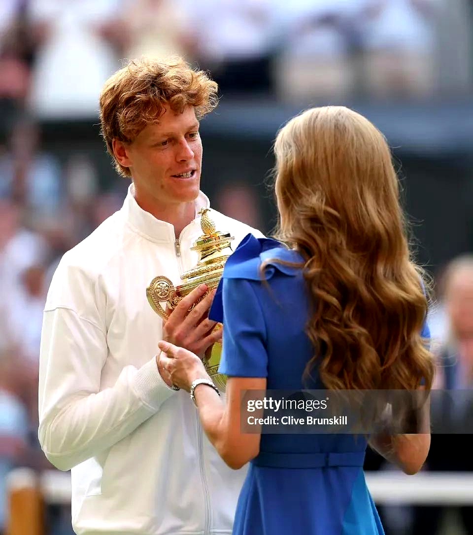 IM体育动画直播通道-温网轻取戴维斯杯,辛纳扛起全队的简单介绍