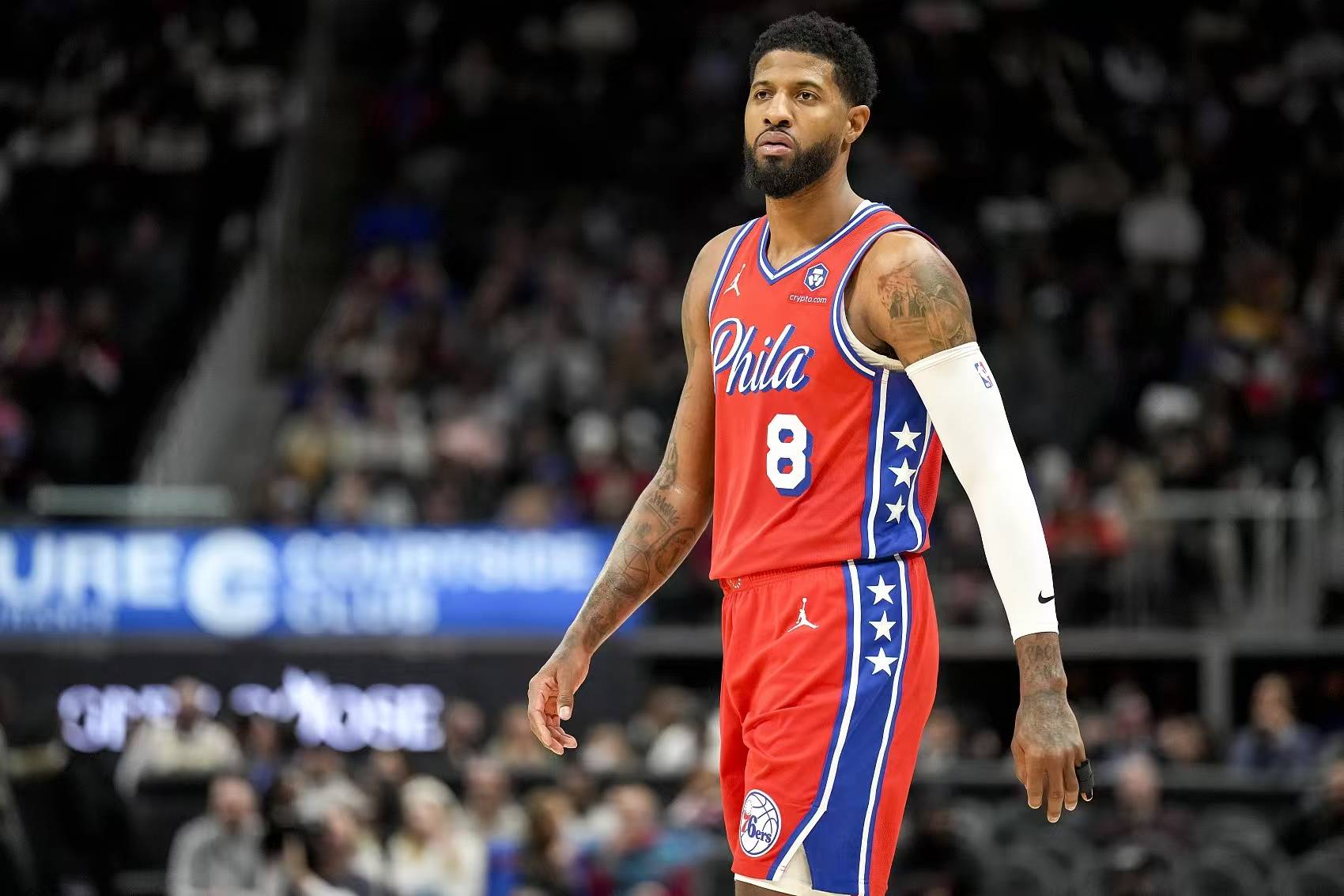 IM体育app-76人翻盘太阳，乔治点燃赛场